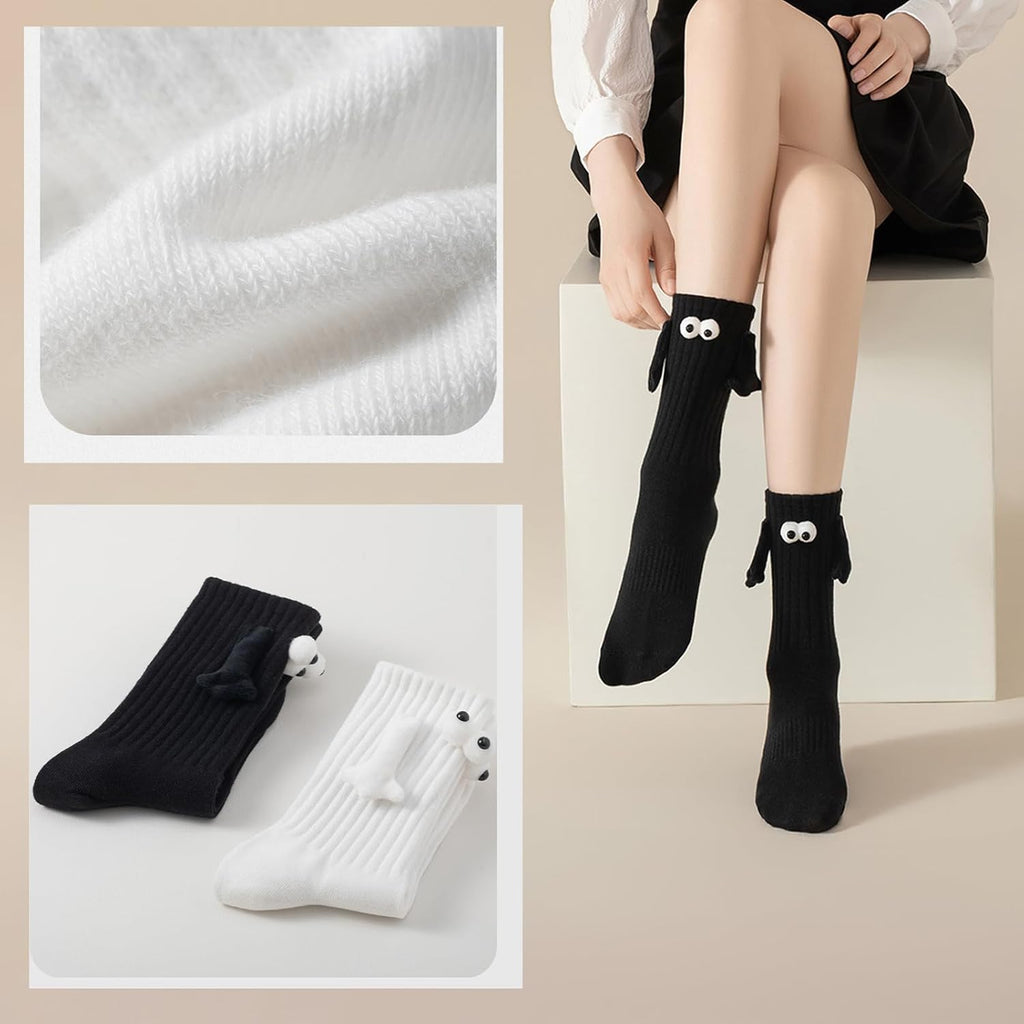 SockMates - 2 Pairs Magnetic Holding Hands Socks