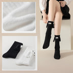 SockMates - 2 Pairs Magnetic Holding Hands Socks