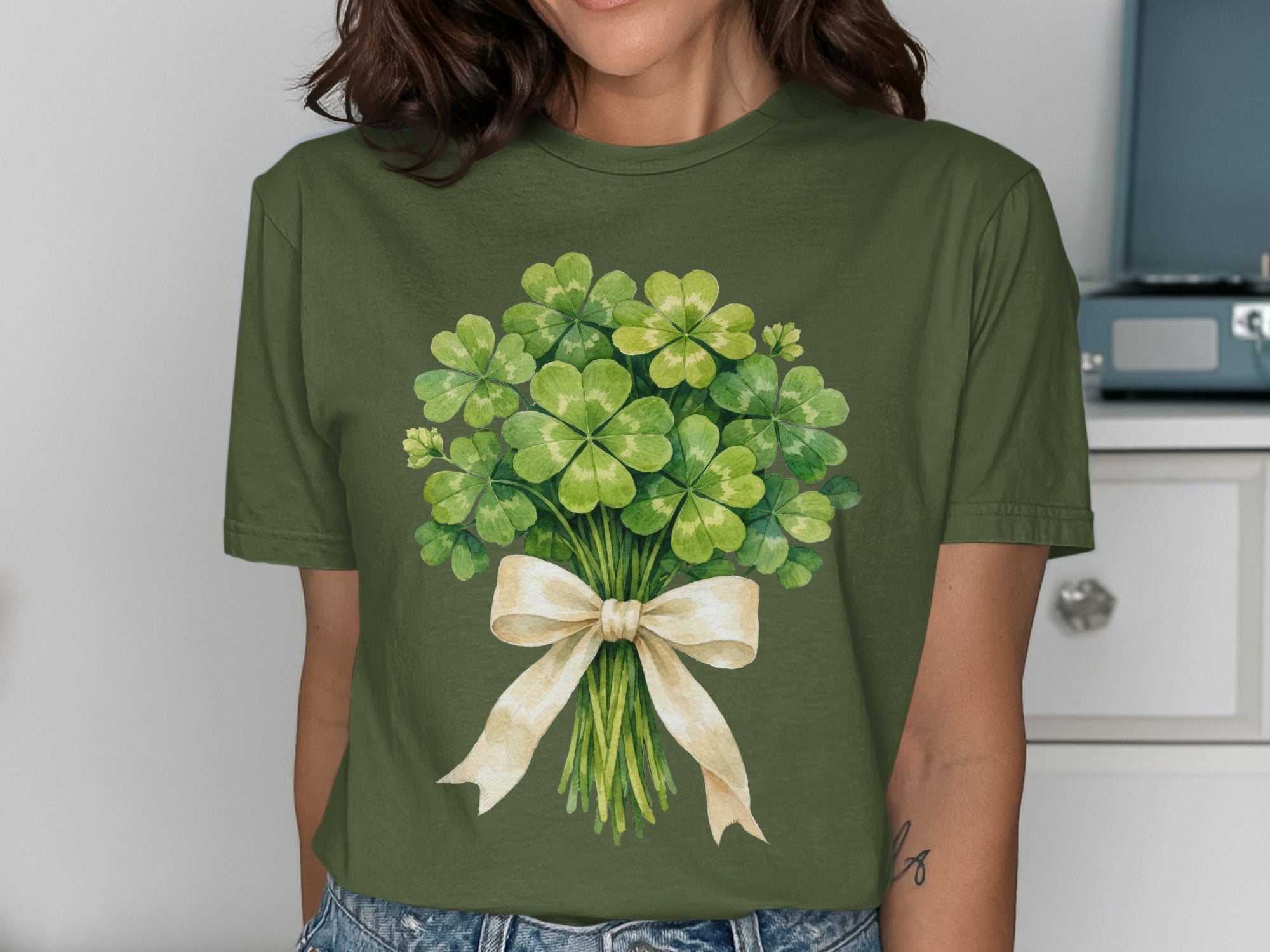 Lucky Clover Bouquet Beige Bow Design Graphic product type
Clover,Shamrock,Lucky,Bouquet,Green,StPatricksDay,Irish,Ireland,FourLeafClover,ThreeLeafClover,Nature,Botanical,Spring,Ribbon,Bow,Watercolor,Graphic,Holiday,Plant,Greenery